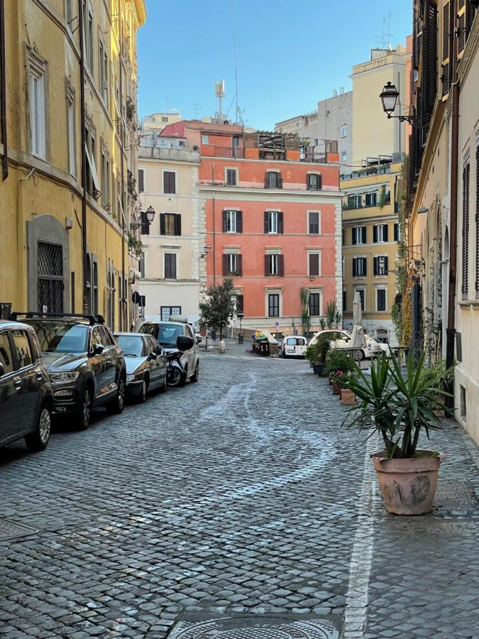 Appartamento Colosseo 2108 *